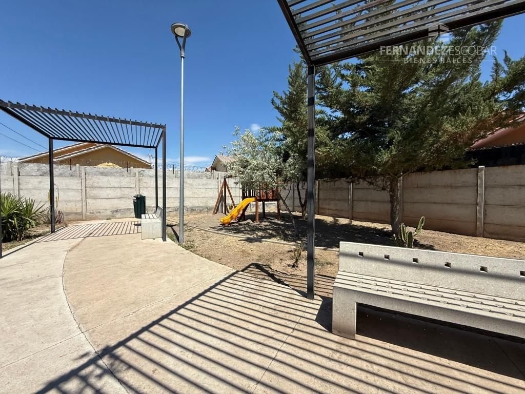 SAN FELIPE - VENDE CASA 2D 1B VILLA PORTONES DEL INCA