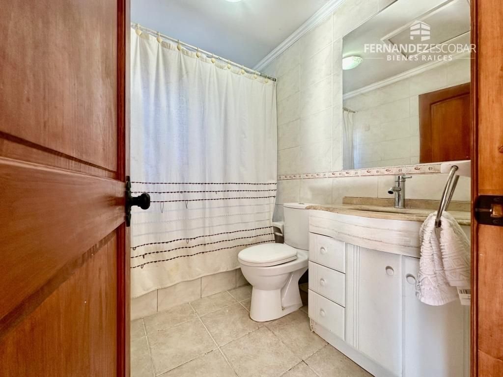 RINCONADA - VENDE CASA 6D 4B PISCINA - COND. EL GOLF