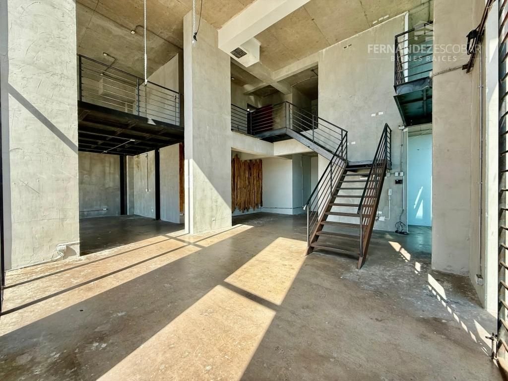 REÑACA - ARRIENDO AMPLIO LOCAL COMERCIAL DE 360m2 - REÑACA NORTE