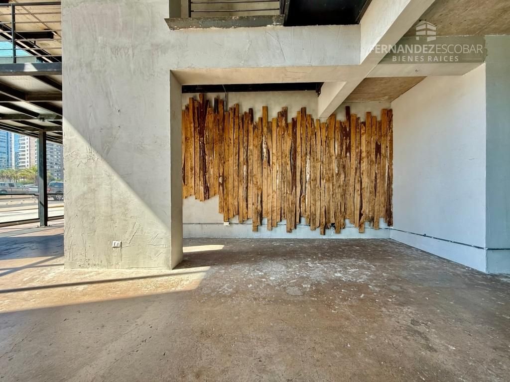 REÑACA - ARRIENDO AMPLIO LOCAL COMERCIAL DE 360m2 - REÑACA NORTE