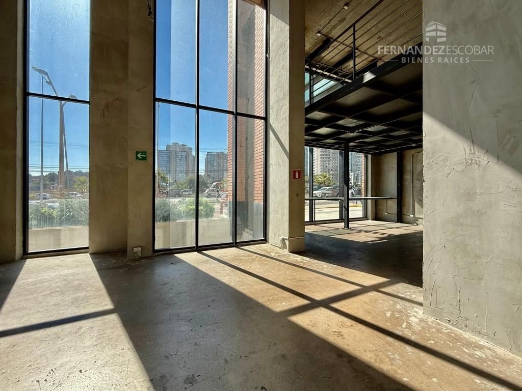 REÑACA - ARRIENDO AMPLIO LOCAL COMERCIAL DE 360m2 - REÑACA NORTE