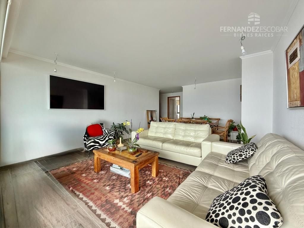 REÑACA - VENDE DEPTO 3D 2B 2E BODEGA