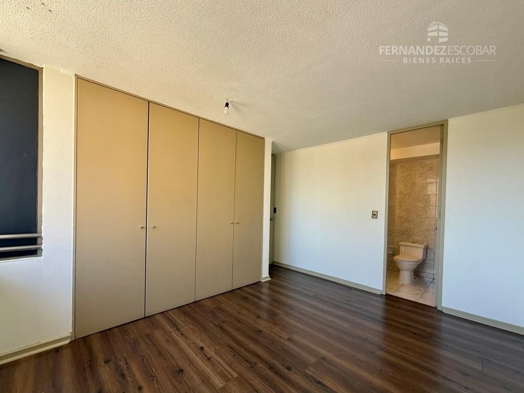 VIÑA DEL MAR - VENDE DEPTO 4D 2B 1E BODEGA - GOMEZ CARREÑO