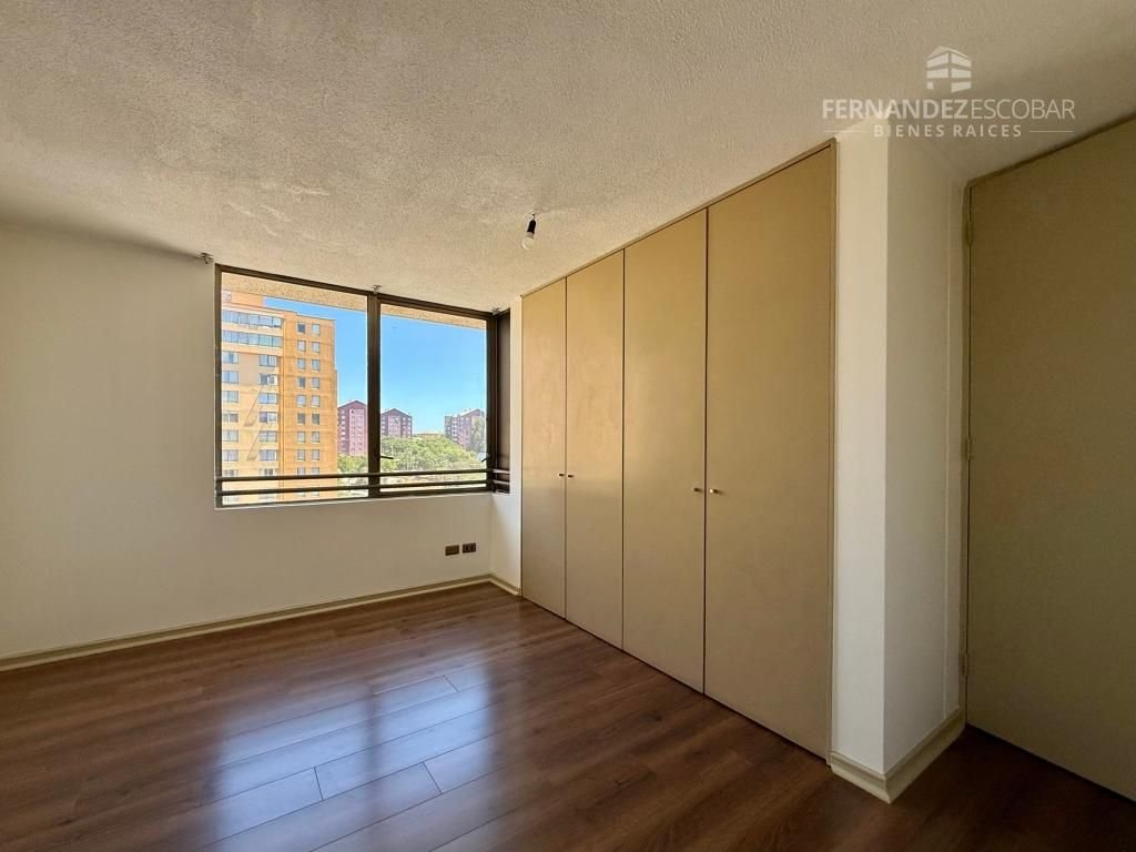 VIÑA DEL MAR - VENDE DEPTO 4D 2B 1E BODEGA - GOMEZ CARREÑO
