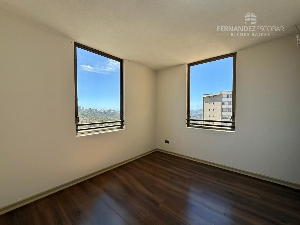 VIÑA DEL MAR - VENDE DEPTO 4D 2B 1E BODEGA - GOMEZ CARREÑO